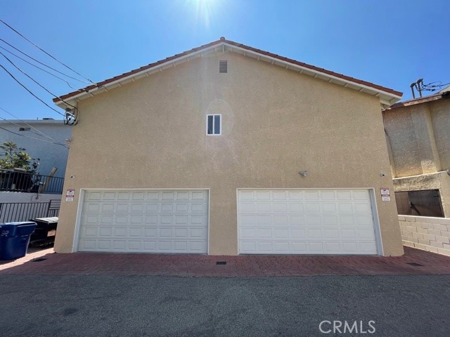 17175 Chatsworth Street Property Photo 24