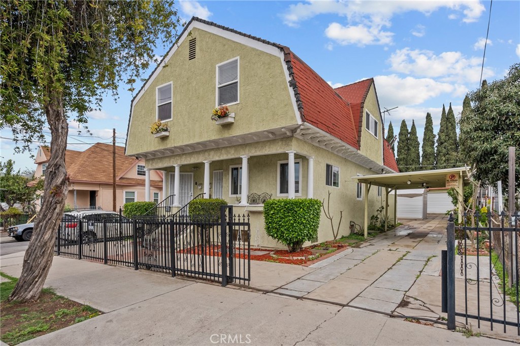 2125 Mozart Street 2125 Property Photo