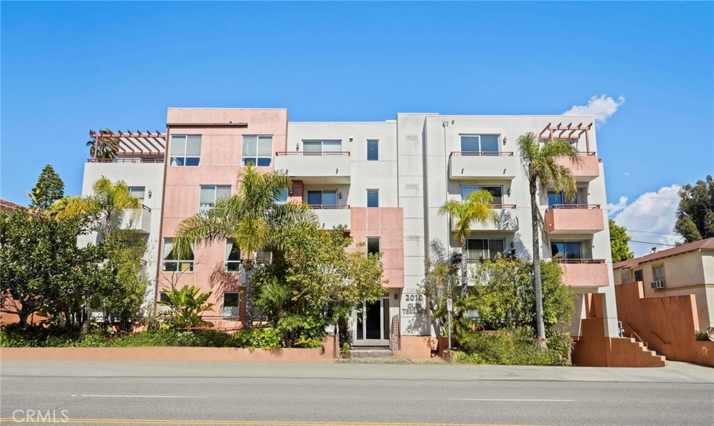 2010 S Beverly Glen Boulevard 103 Property Photo