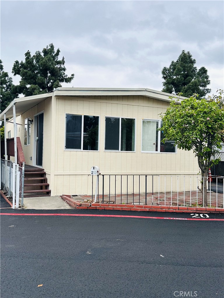 12600 Van Nuys Boulevard 20 Property Photo
