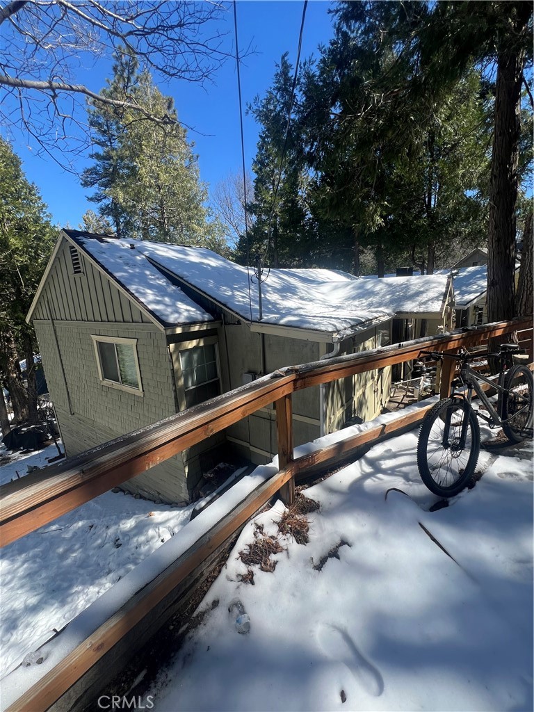 668 Knoll Drive Property Photo