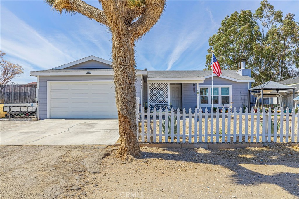 19028 Janine Street Property Photo