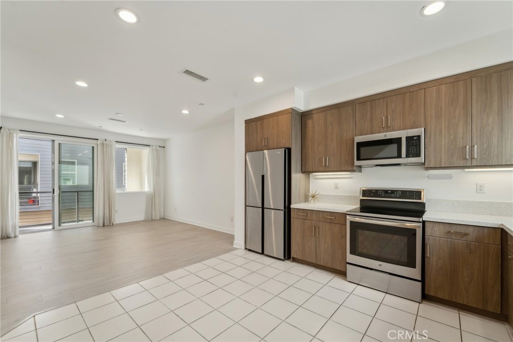 1010 Sequoia Place Property Photo