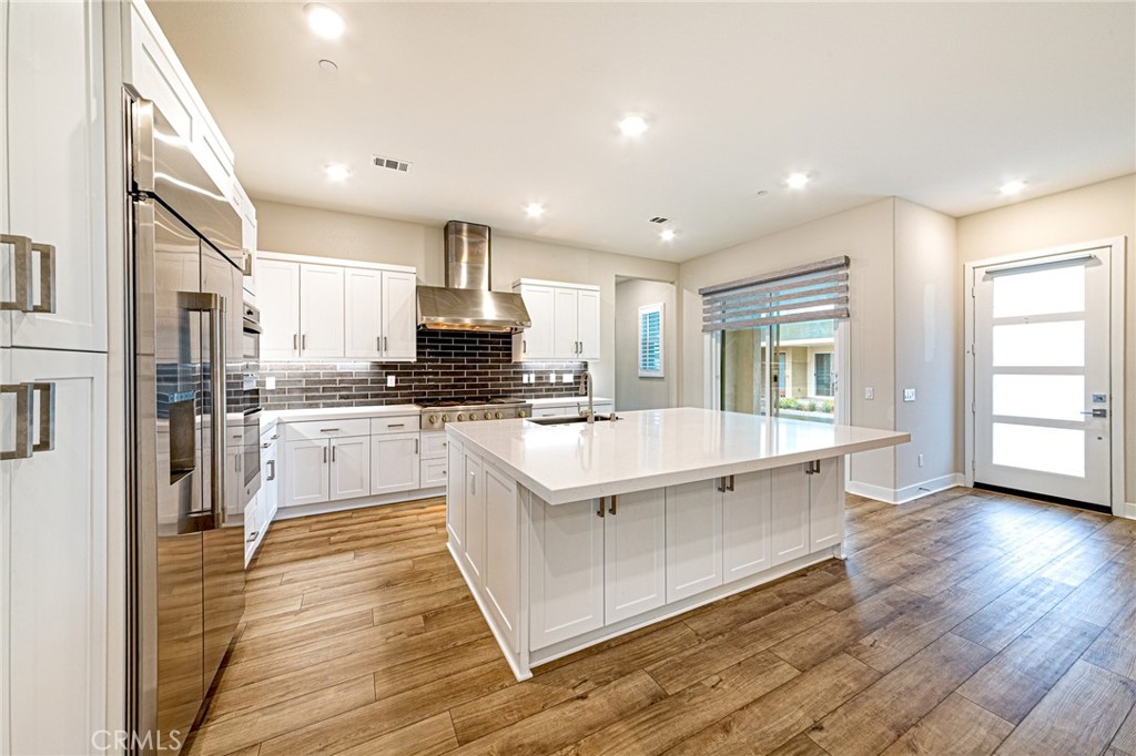 27018 Goldfields Court Property Photo 10