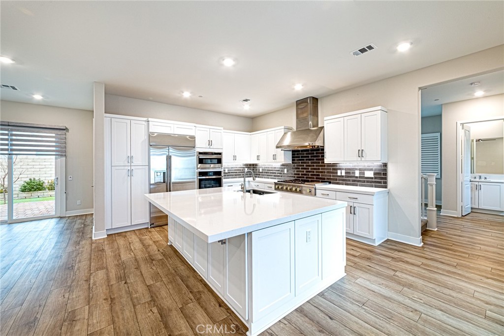 27018 Goldfields Court Property Photo 11