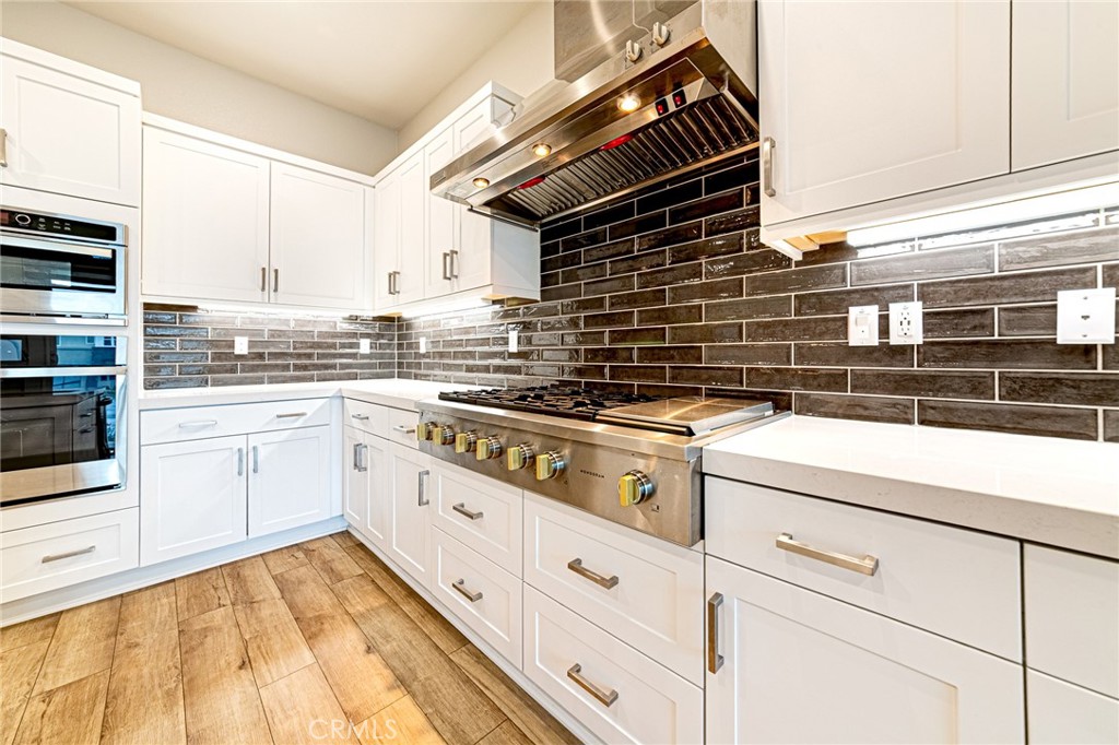 27018 Goldfields Court Property Photo 12