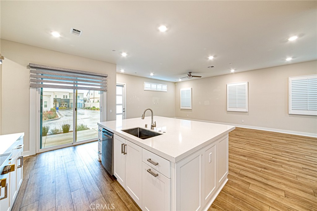 27018 Goldfields Court Property Photo 16