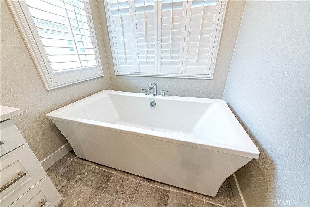 27018 Goldfields Court Property Photo 26