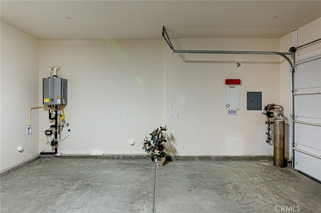 27018 Goldfields Court Property Photo 43