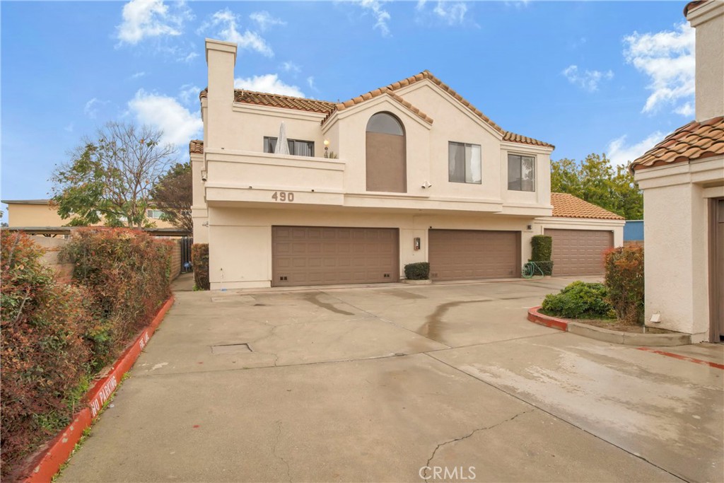 490 Anderwood Court 3 Property Photo