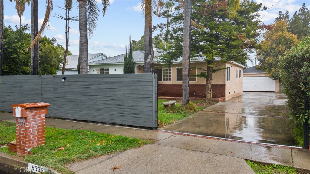 8336 Blewett Avenue Property Photo