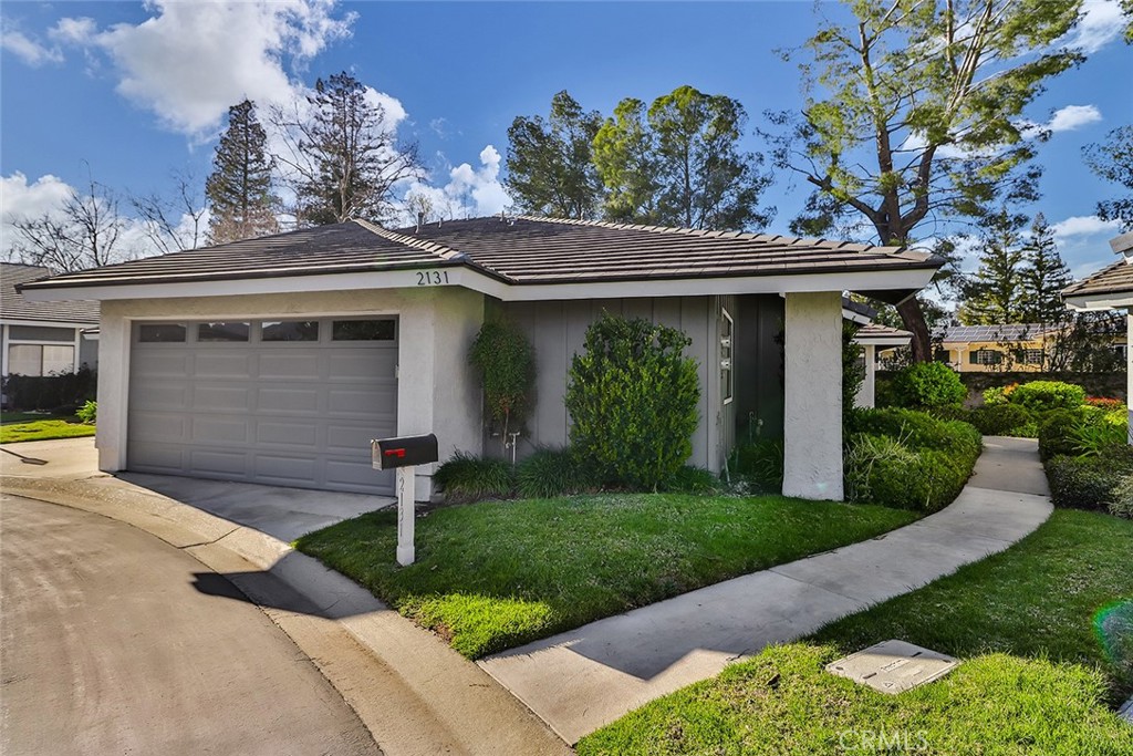 2131 Wimbledon Circle Property Photo