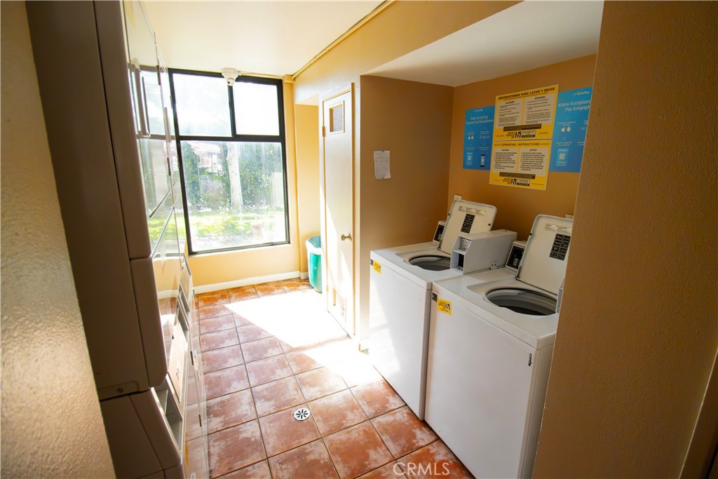 7826 Topanga 213 Property Photo 29