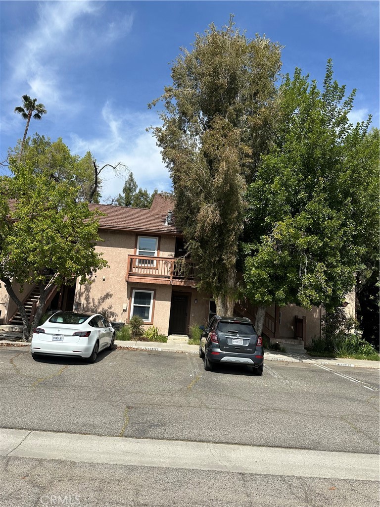 7060 Shoup Avenue 203 Property Photo