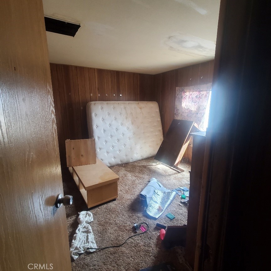 1010 N Oriole Street Property Photo 7