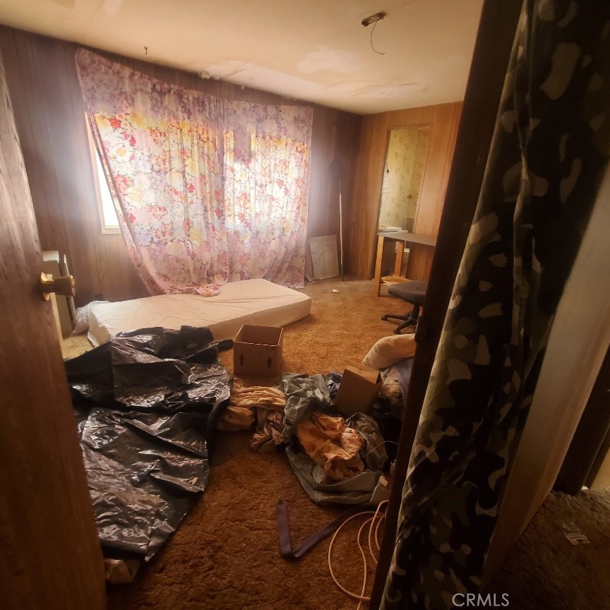 1010 N Oriole Street Property Photo 8