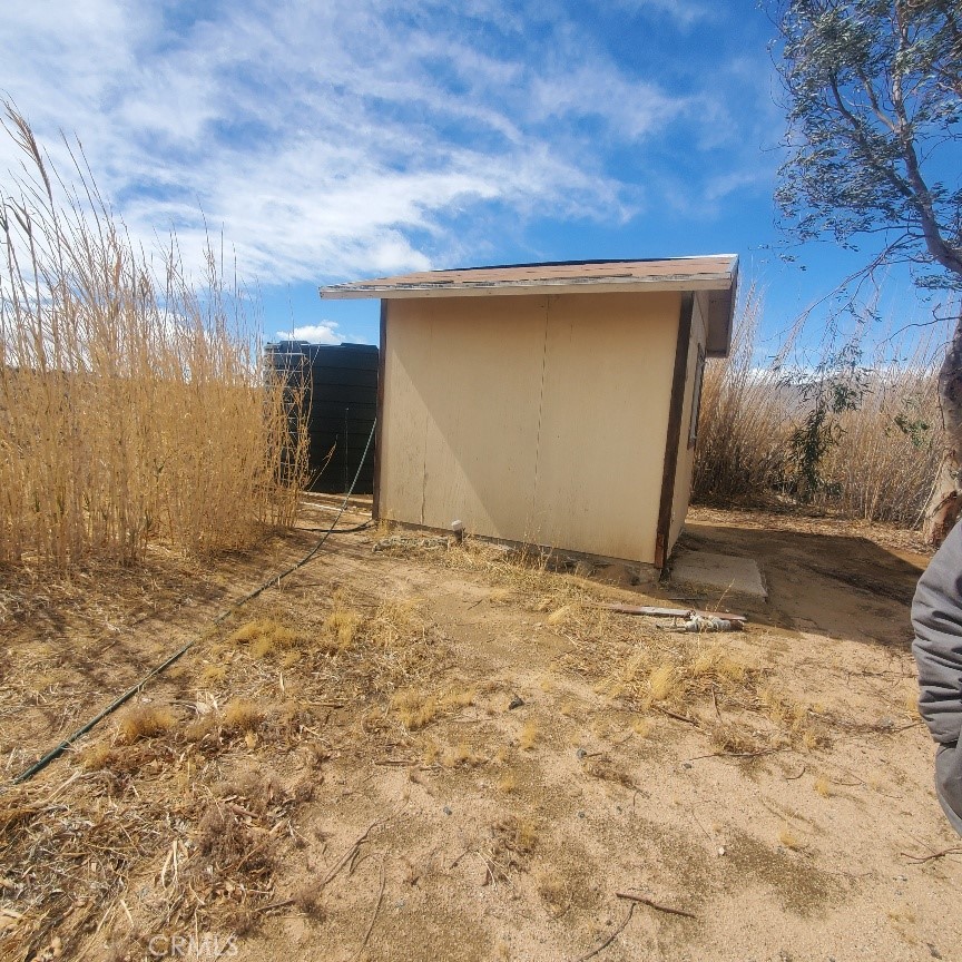 1010 N Oriole Street Property Photo 10