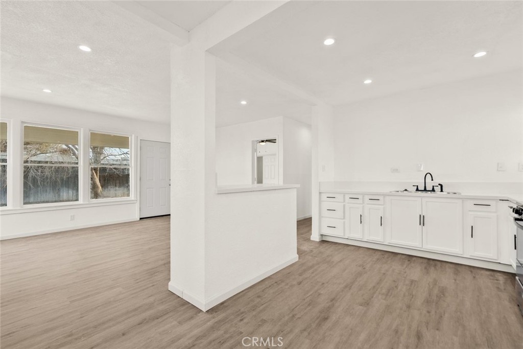 13057 Davenport Street Property Photo