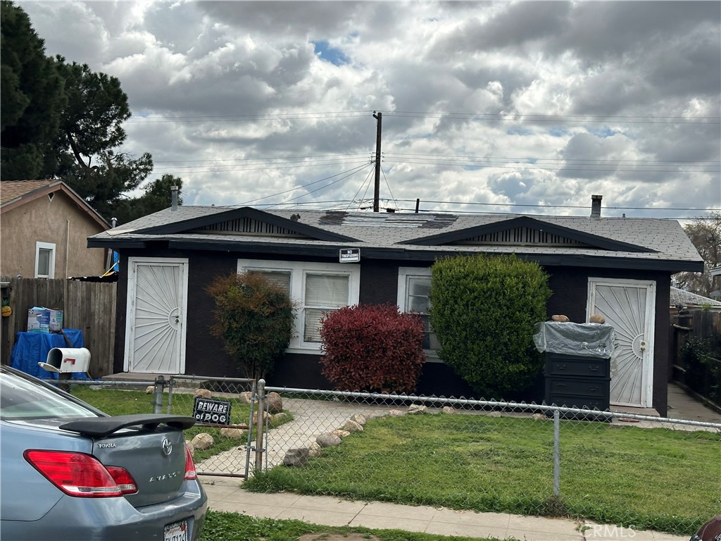 407 1/2 Washington Avenue Property Photo