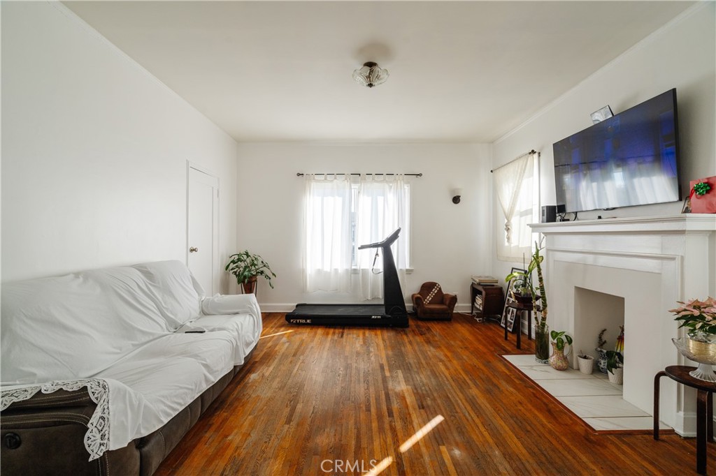 1221 5th Avenue 3 Property Photo 14