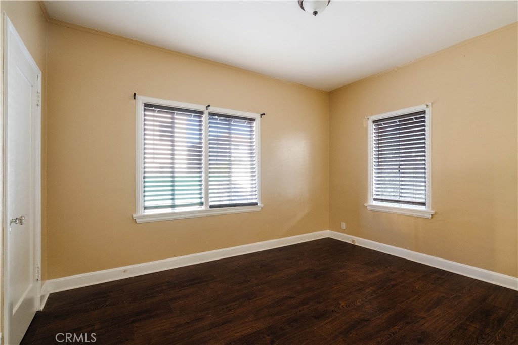 1221 5th Avenue 3 Property Photo 22