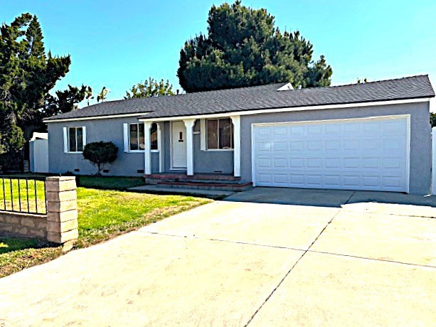 8360 Tyrone Avenue Property Photo