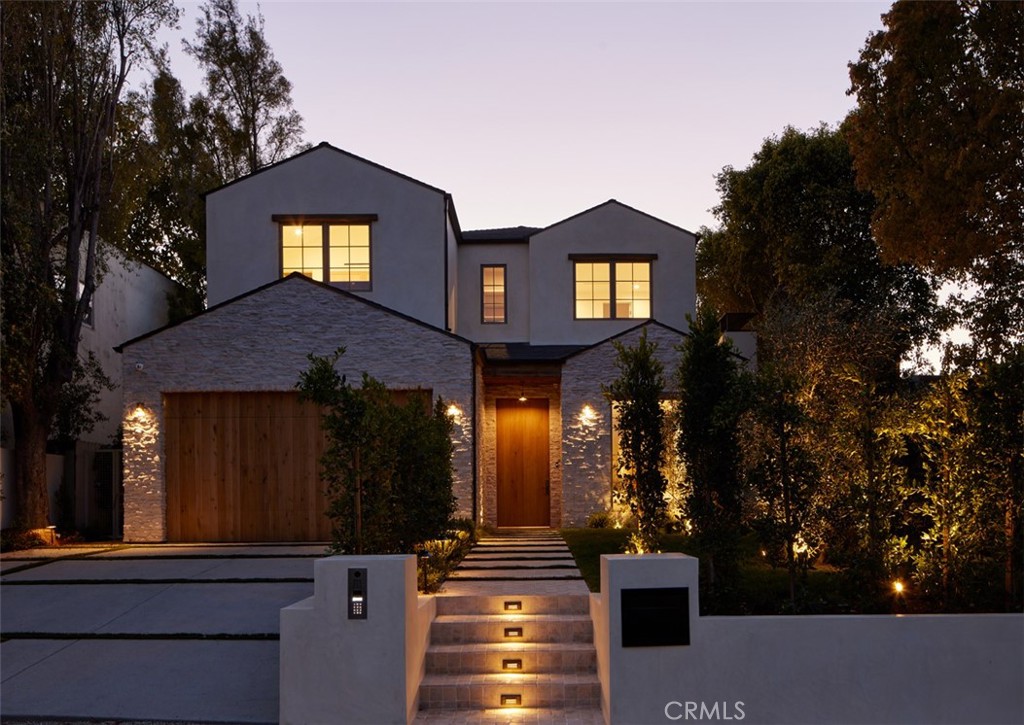 4209 Vantage Avenue Property Photo