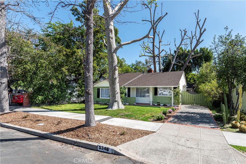 5346 Beeman Avenue Property Photo