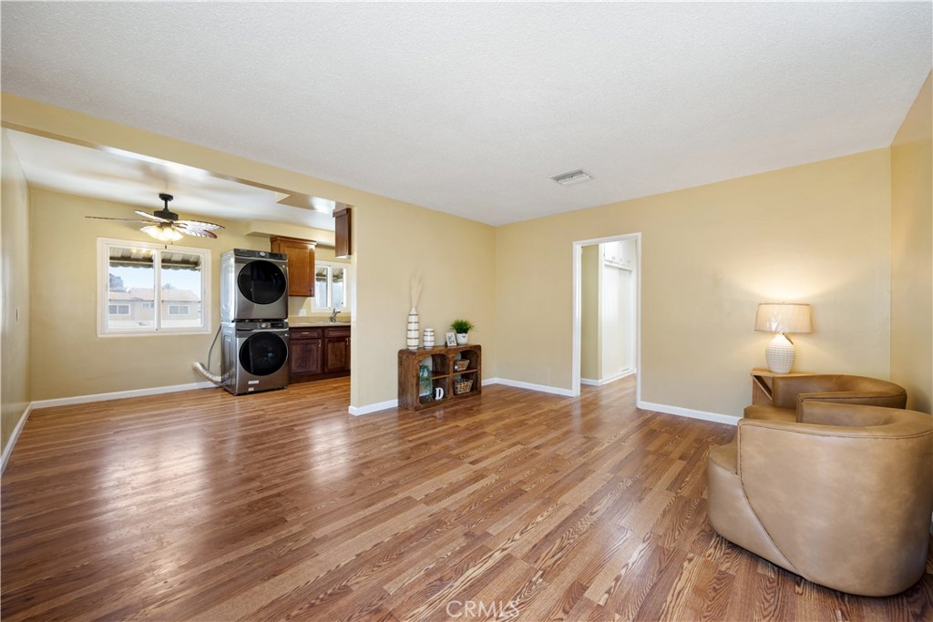 721 Larch Street 12 Property Photo
