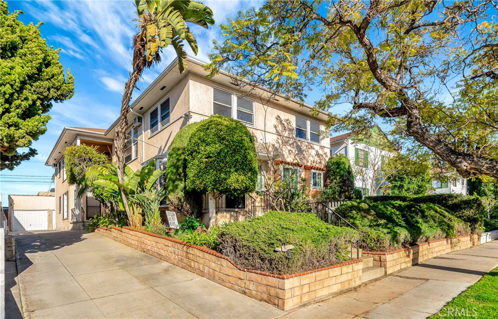 1628 Veteran Avenue Property Photo