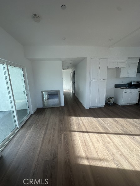 12929 Van Nuys Boulevard Property Photo 21