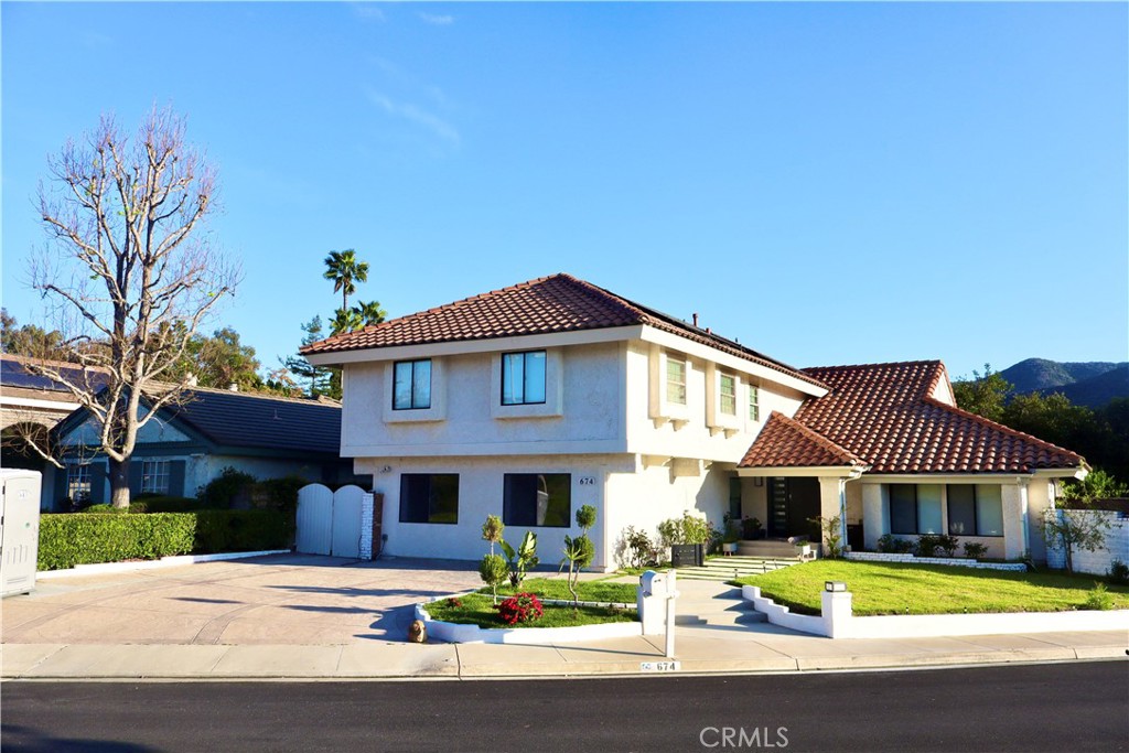 674 Cypress Street Property Photo