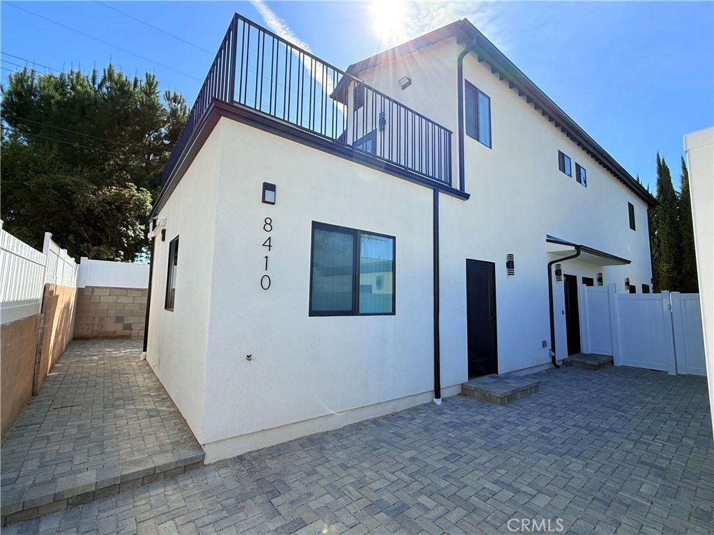 8410 Owensmouth Avenue Property Photo