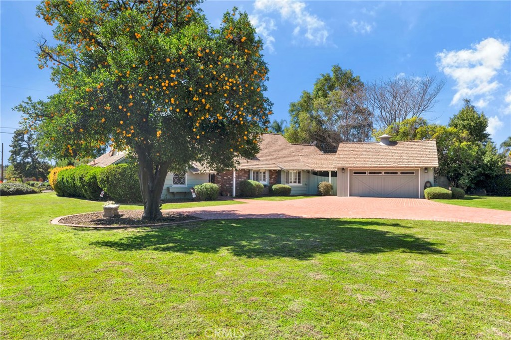 17300 Sunburst Street Property Photo