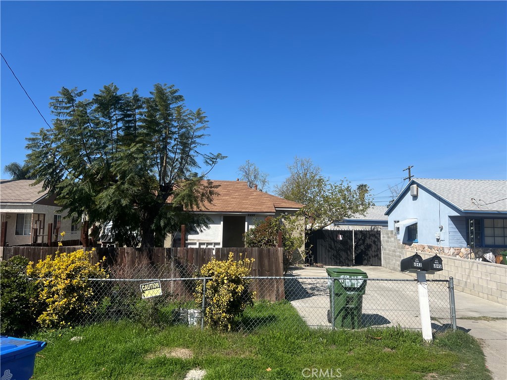 6843 Vantage Avenue Property Photo
