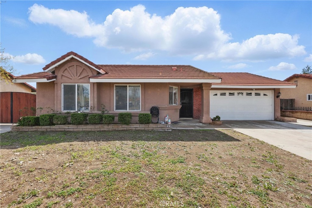14761 Hawthorne Avenue Property Photo