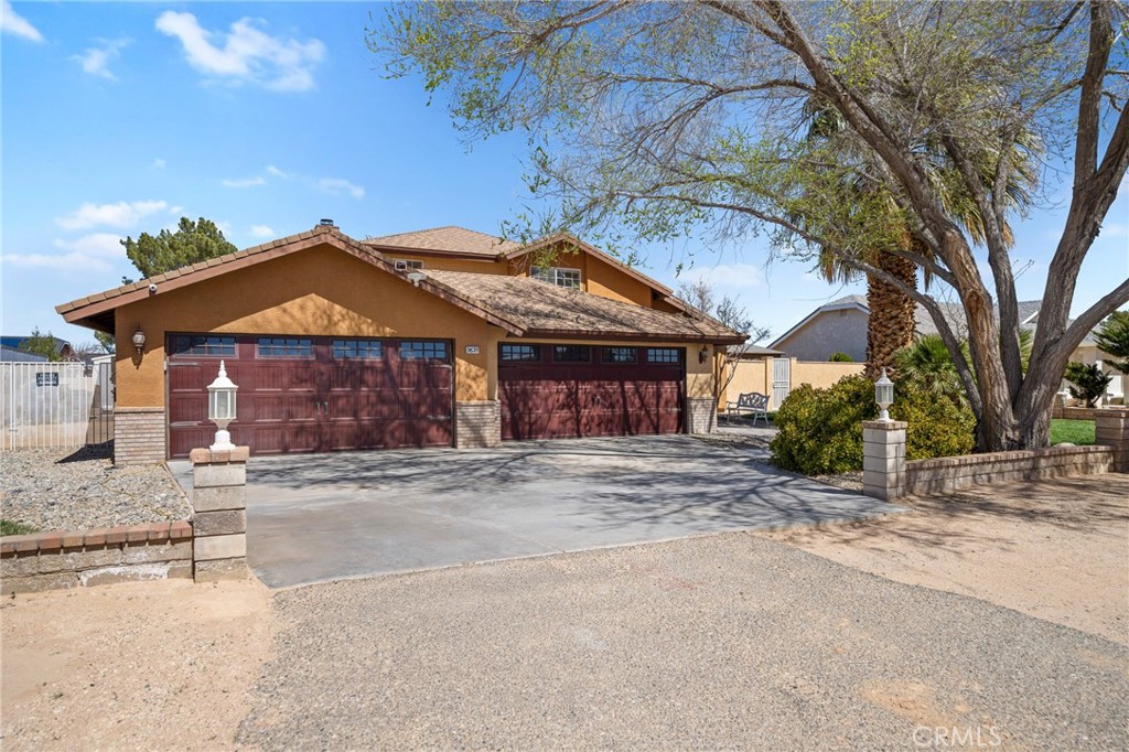 9635 Mendiburu Road Property Photo 5