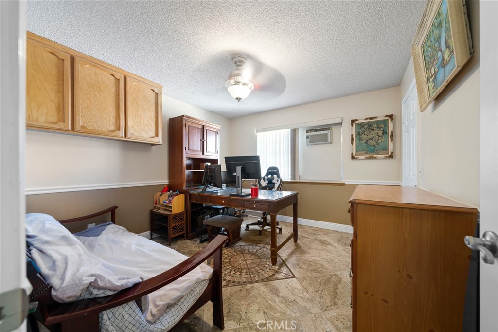 9635 Mendiburu Road Property Photo 14