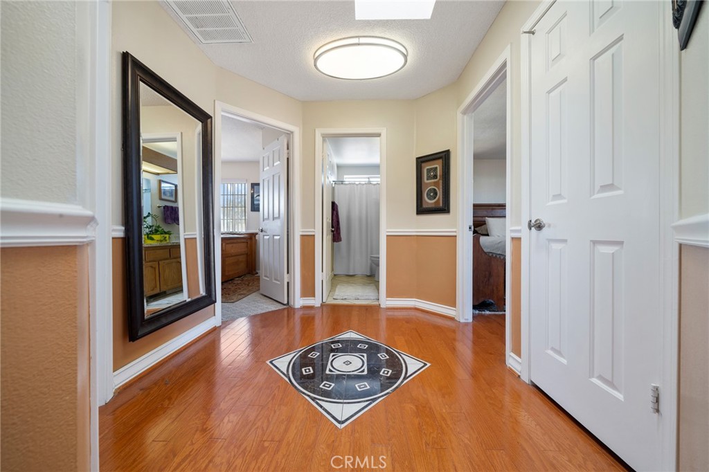 9635 Mendiburu Road Property Photo 17