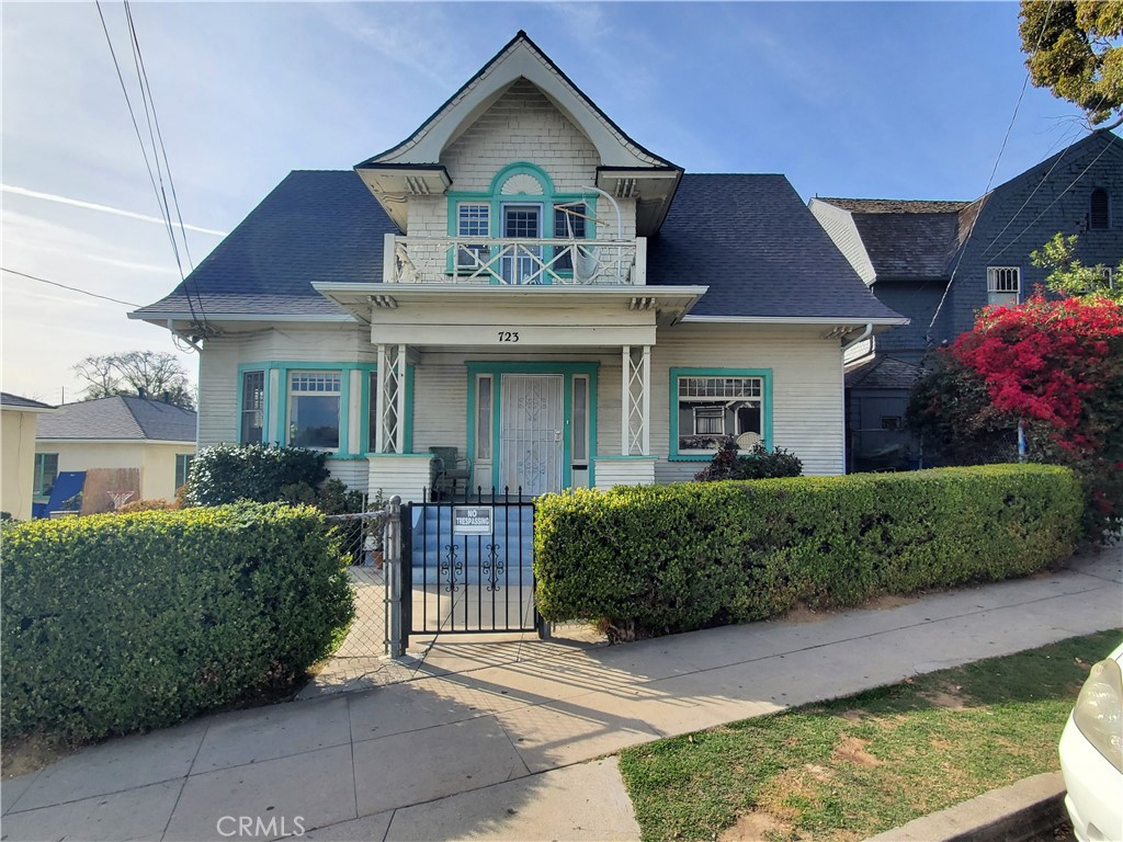 717 -723 E Kensington Road Property Photo