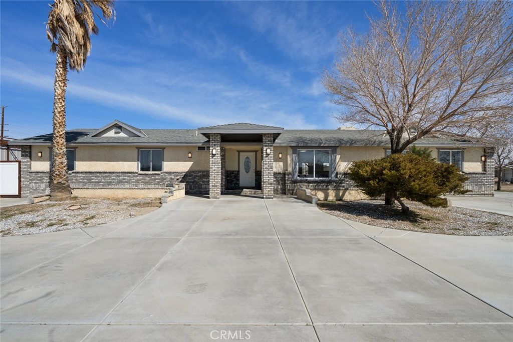 5953 Willow Avenue Property Photo