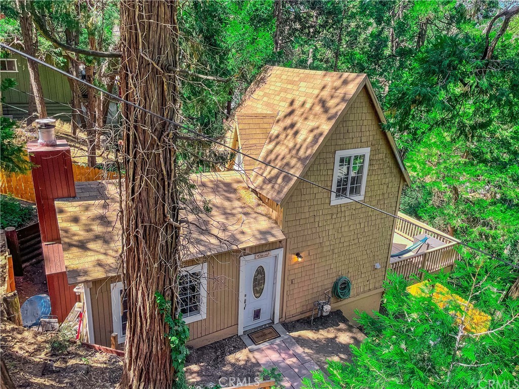 23624 Scenic Drive Property Photo 3