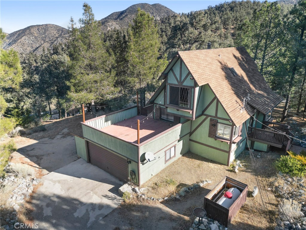 14533 Voltaire Drive Property Photo