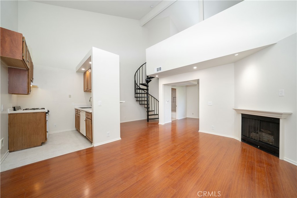 4651 Cahuenga Boulevard Property Photo 15