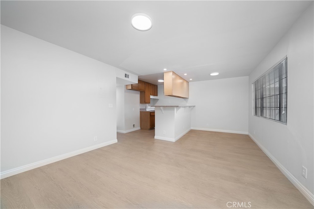 4651 Cahuenga Boulevard Property Photo 27