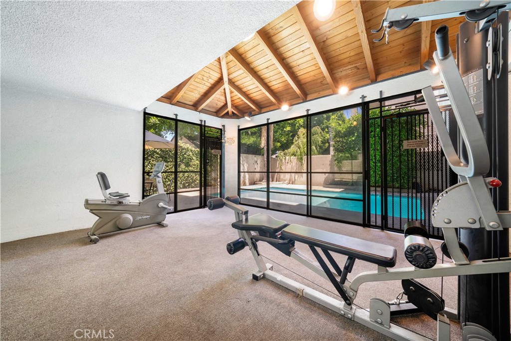 4651 Cahuenga Boulevard Property Photo 40