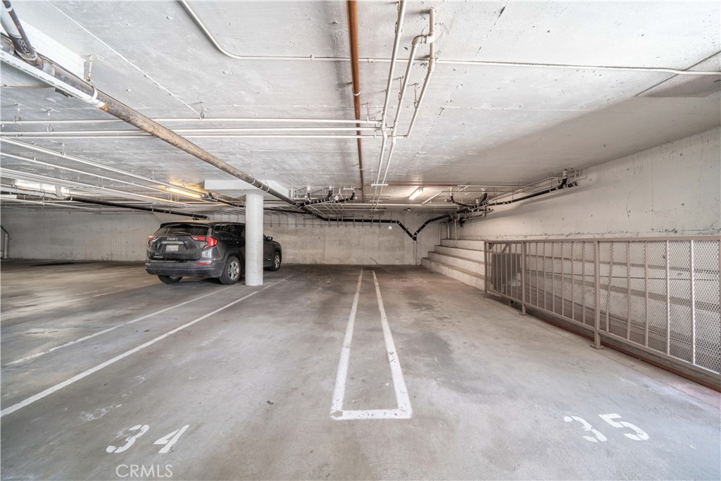 4651 Cahuenga Boulevard Property Photo 44