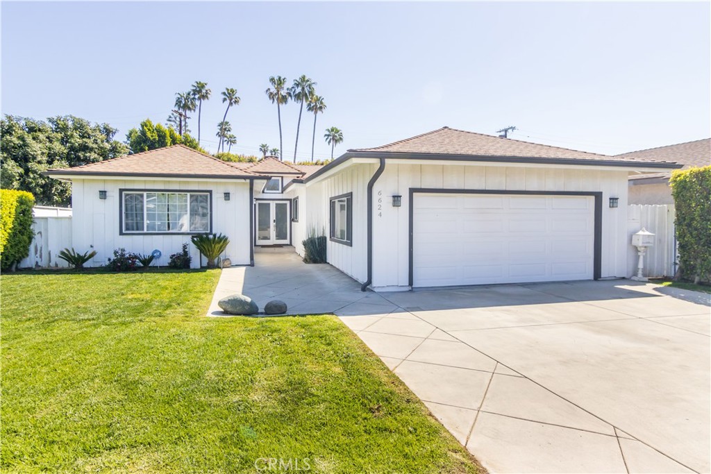 6624 Mammoth Avenue Property Photo