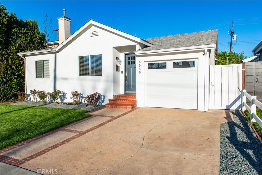 6030 Lasaine Avenue Property Photo