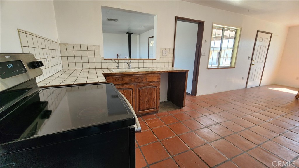 18597 Saint Basil Avenue Property Photo 6